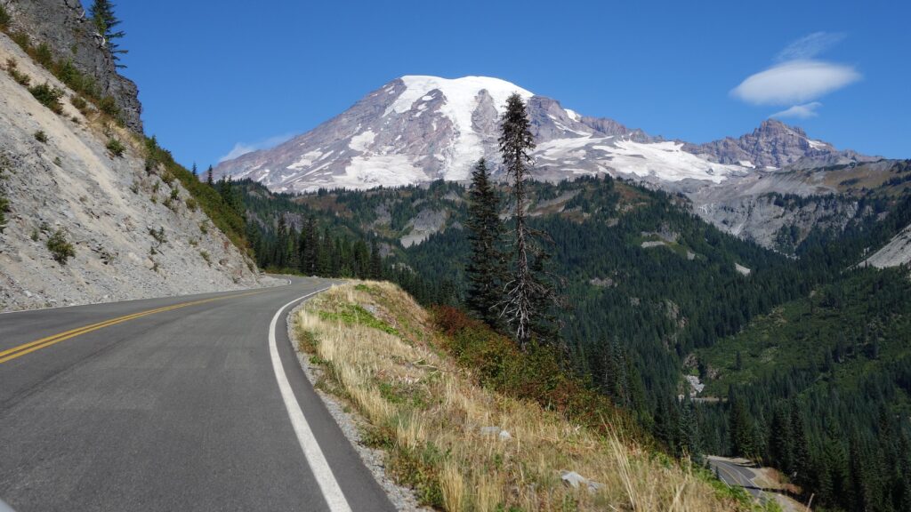 Sunrise Road corridor toward Mount Rainier and Little Tahoma. NPS / Mount Rainier National Park.
